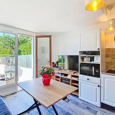 L'olympie-2 By Interhome Appartement Six-Fours-les-Plages